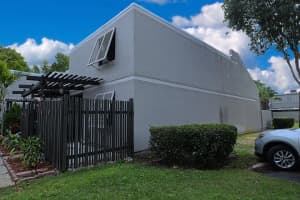 11290 NW 16th Ct, Pembroke Pines, FL 33026, Sold 03/21/25