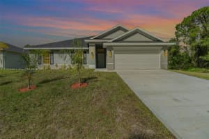 963 Sareta St Se, Palm Bay