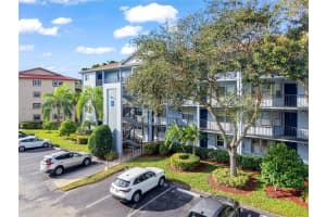 900 SW 125th Way 304R, Pembroke Pines, FL 33027 - MLS#A11709704