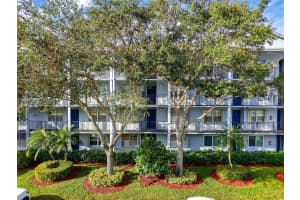 900 SW 125th Way 304R, Pembroke Pines, FL 33027 - MLS#A11709704
