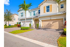 5185 Eucalyptus Dr, Hollywood, FL 33021, Sold 03/18/25