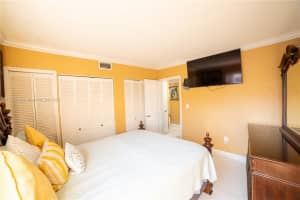 1255 W 49th Pl, Hialeah, FL 33012, Sold 02/12/25