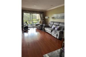 200 Jacaranda Country Club Dr, Plantation, FL 33324, Sold 03/28/25