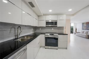 1600 S Ocean Dr APT 2F, Hollywood, FL 33019, - MLS#A11710144