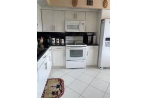 1400 SW 137th Ave, Pembroke Pines, FL 33027, Sold 02/28/25