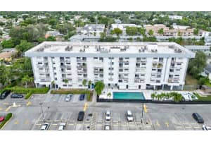 920 NE 169th St, North Miami Beach, FL 33162, Sold 03/10/25