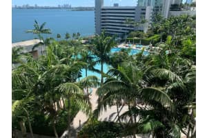 650 NE 32nd St, Miami, FL 33137, Sold 06/17/25