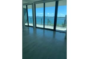 650 NE 32nd St, Miami, FL 33137, Sold 06/17/25