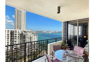520 Brickell Key Dr APT A1802, Miami, FL 33131, Sold 10/17/25
