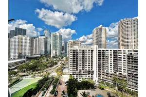520 Brickell Key Dr APT A1802, Miami, FL 33131, Sold 10/17/25