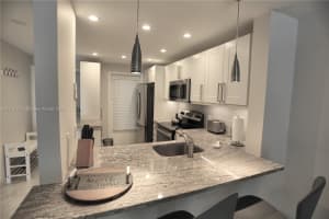 470 Paradise Isle Blvd APT 107, Hallandale Beach, FL 33009, - MLS#A11710311