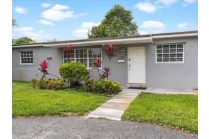 310 N 68th Terrace, Hollywood, FL 33024, Sold 04/30/25