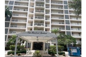 3520 Oaks Way 208, Pompano Beach, FL 33069 - MLS#A11710495