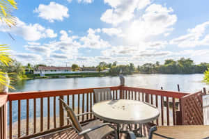 13750 Kendale Lakes Dr, Miami, FL 33183, Sold 02/05/25