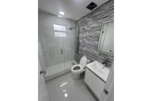 10465 NW 130th St, Hialeah, FL 33018, Sold 01/31/25