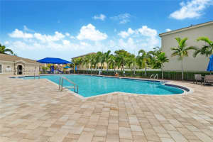 321 NE 194th Ln, Miami, FL 33179, Sold 02/06/25