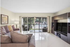 3930 Inverrary Blvd Apt 201-D, Lauderhill, FL 33319, Sold 06/18/25