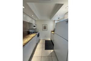 225 Waterside Dr, Hypoluxo, FL 33462, Sold 04/01/25