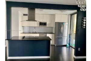 7300 Wayne Ave, Miami Beach, FL 33141, Sold 05/29/25