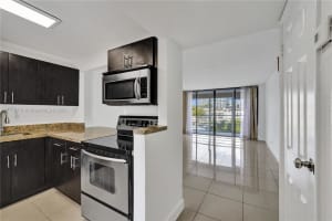 20500 E Country Club Dr, Aventura, FL 33180, Sold 05/02/25