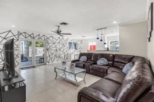 6707 Winfield Blvd Margate, FL 33063 - MLS#A11710779