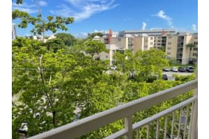 8290 Lake Dr, Doral, FL 33166, Sold 03/10/25