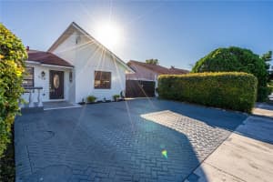 621 SW 114th Ct, Miami, FL 33174, Sold 04/10/25