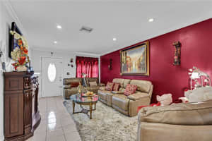 621 SW 114th Ct, Miami, FL 33174, Sold 04/10/25