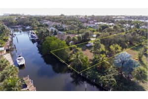 101 Old Jupiter Beach Rd Jupiter, FL 33477 - MLS#A11711013