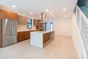 909 Ne 16th Ave Fort Lauderdale, FL 33304 - MLS#A11711157