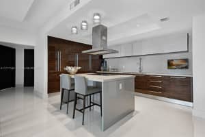 150 Sunny Isles Blvd, Sunny Isles Beach, FL 33160, Sold 04/24/25