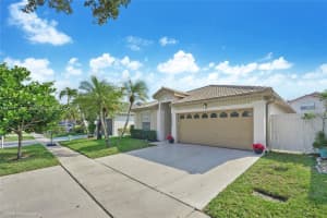 18330 NW 8th St, Pembroke Pines, FL 33029, Sold 01/31/25