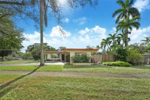 6260 Plantation Rd, Plantation, FL 33317, Sold 01/17/25