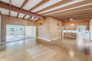 6260 Plantation Rd, Plantation, FL 33317, Sold 01/17/25