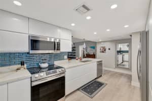 4240 Oaks Terrace, Pompano Beach, FL 33069, Sold 02/18/25