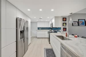 4240 Oaks Terrace, Pompano Beach, FL 33069, Sold 02/18/25