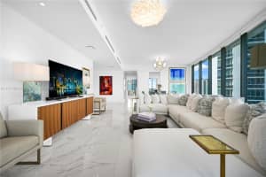 15701 Collins Ave, North Miami Beach, FL 33160, Sold 04/30/25