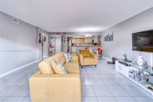 14911 SW 80th St, Miami, FL 33193, Sold 03/06/25