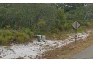6823 San Benito Dr Sebring, FL 33872 Sold 01/15/25