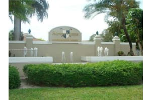 401 Sw 113th Way 401, Pembroke Pines