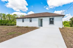625 Flamingo Ave S, Lehigh Acres, FL 33974, Sold 02/26/25