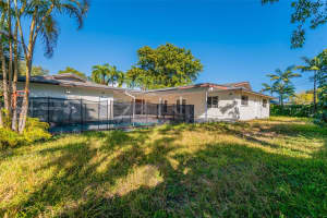 19355 SW 88th Ct, Cutler Bay, FL 33157, Sold 02/03/25