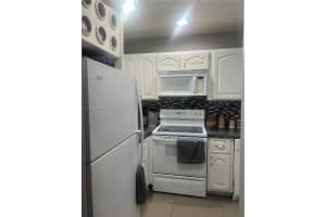 10851 NW 2nd St, Miami, FL 33174, Sold 05/05/25