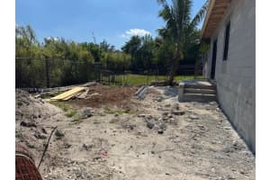 15167 Nw Railroad Dr Miami Gardens, FL 33054 - MLS#A11711733