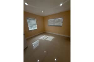 255 NW 189th St, Miami, FL 33169, Sold 05/09/25