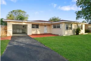 16 NW 42nd Terrace, Plantation, FL 33317, Sold 02/04/25