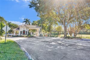 1000 St Charles Pl APT 406, Pembroke Pines, FL 33026, - MLS#A11711792