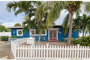 1827 Len Dr, North Palm Beach