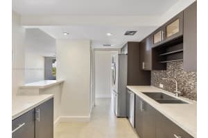 Vintage building, 1080 94th St, Bay Harbor Islands, FL 33154, Sold 01/27/25