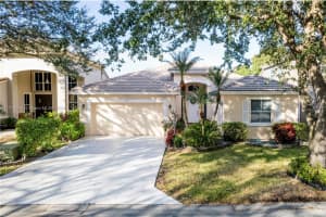 5417 NW 48th St, Coconut Creek, FL 33073, Sold 01/31/25